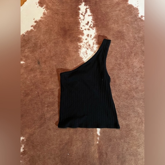 American Eagle one shoulder tank top 
size small - Picture 1 of 2